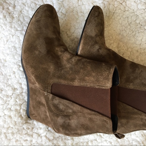 NEW Lanvin Chelsea Suede Wedge Booties Boots - Picture 7 of 8